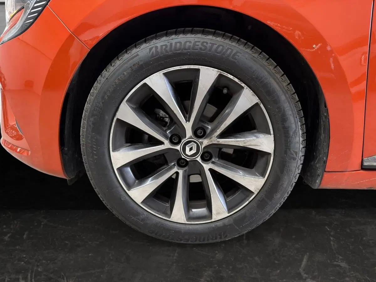 Renault Clio usata a Milano (7)