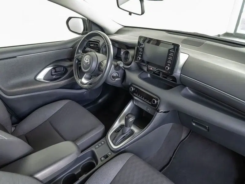 Toyota Yaris usata a Bergamo (2)