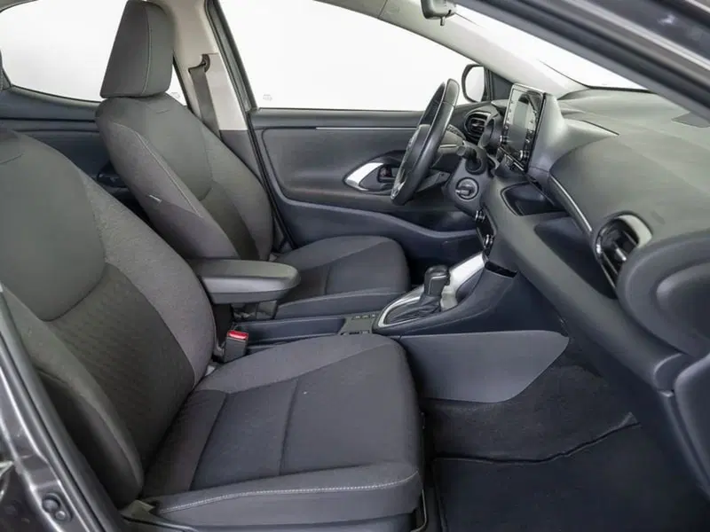 Toyota Yaris usata a Bergamo (3)