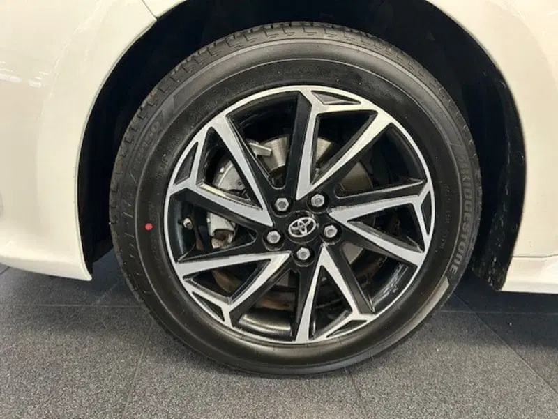 Toyota Yaris usata a Bergamo (9)