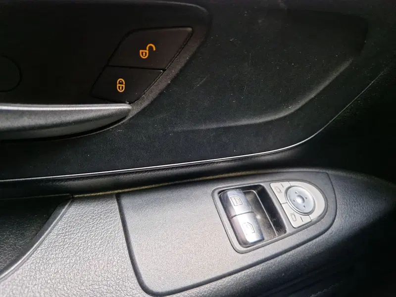 Mercedes-Benz Vito usata a Varese (12)