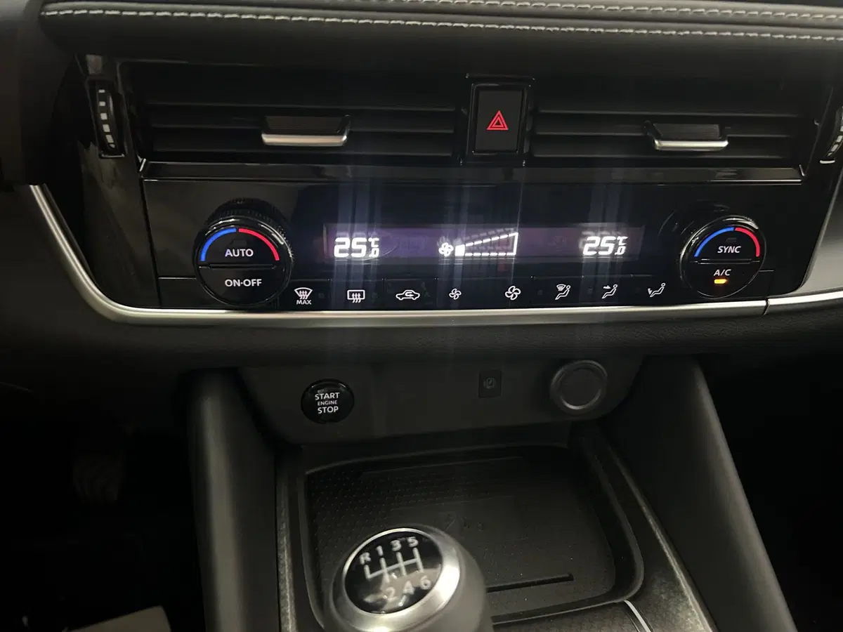 Nissan Qashqai nuova a Bari (19)