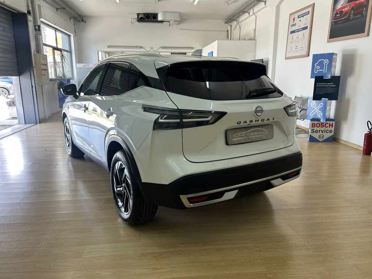 Nissan Qashqai nuova a Bari (6)