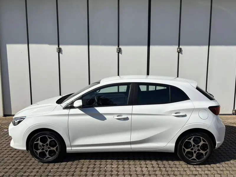 Mg MG3 nuova a Monza e Brianza (3)