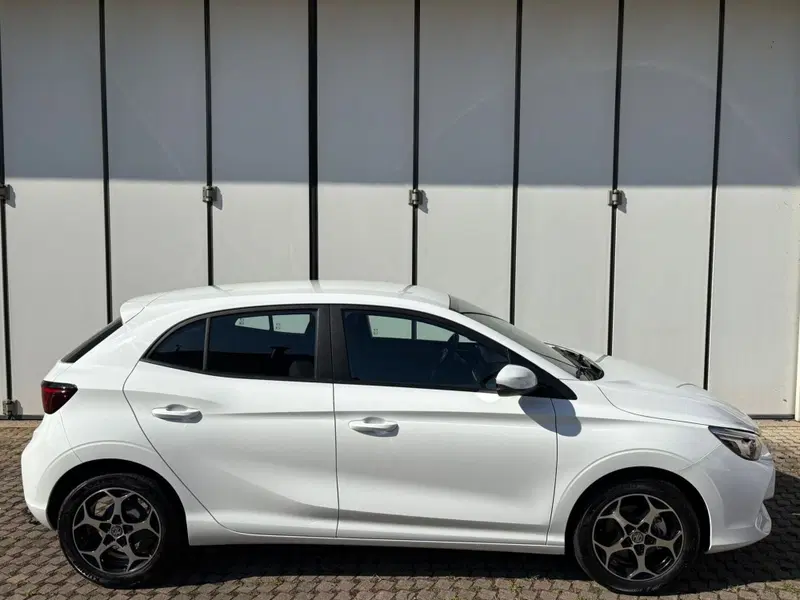 Mg MG3 nuova a Monza e Brianza (7)