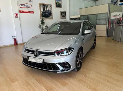 Volkswagen Polo 1.0 tsi R-Line 115cv dsg del 2024 usata a Bari