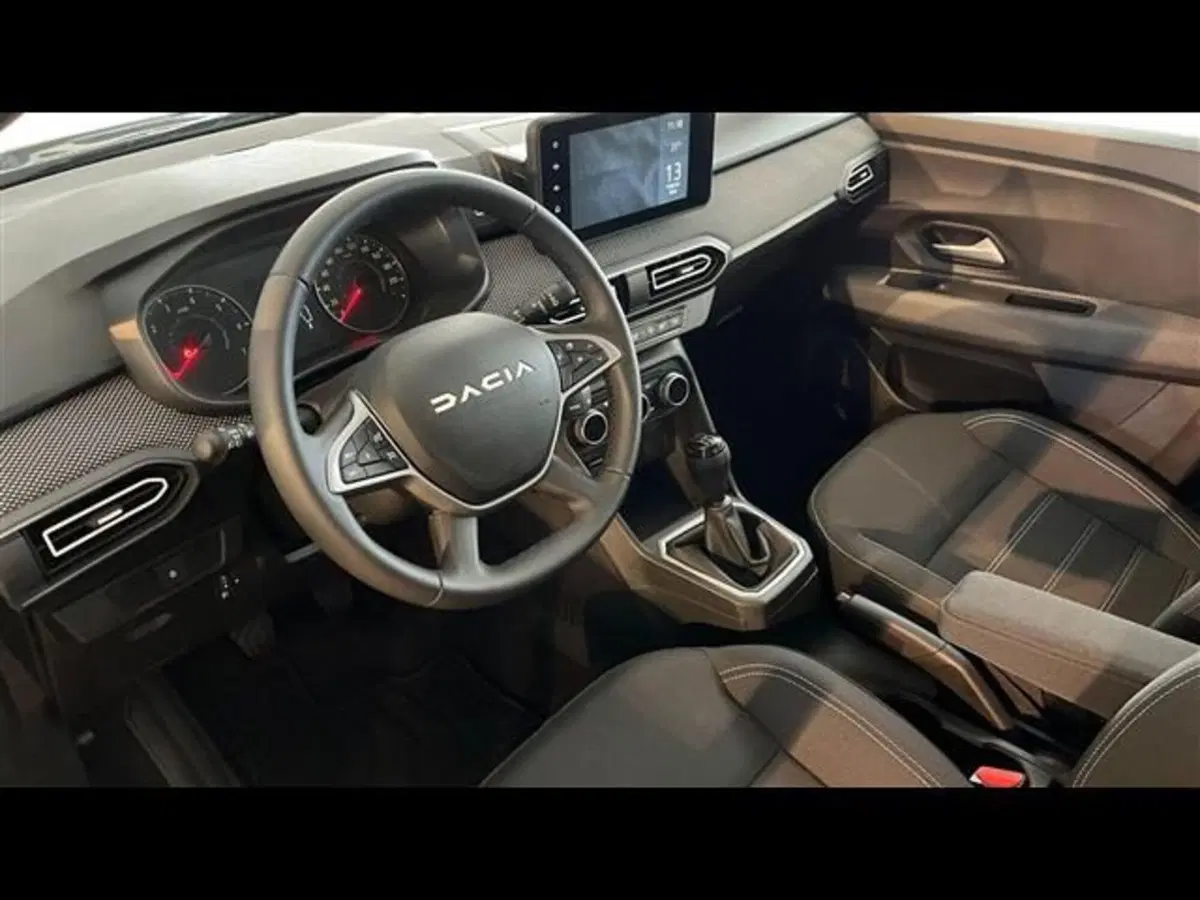 Dacia Sandero Stepway nuova a Firenze (10)