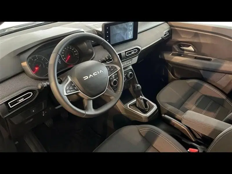 Dacia Sandero Stepway nuova a Firenze (10)