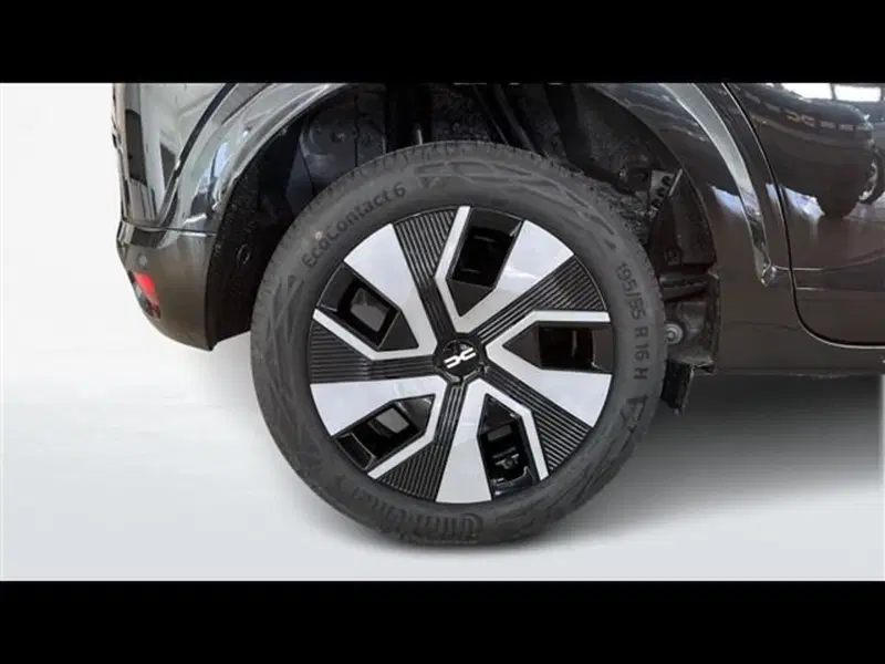 Dacia Sandero Stepway nuova a Firenze (15)