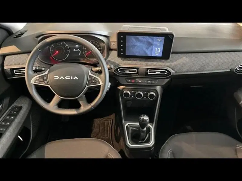 Dacia Sandero Stepway nuova a Firenze (7)