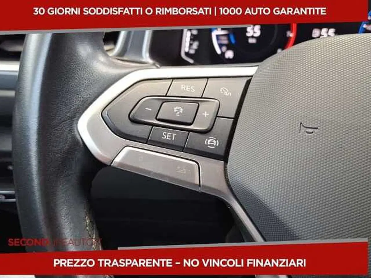 Volkswagen T-Roc usata a Chieti (11)