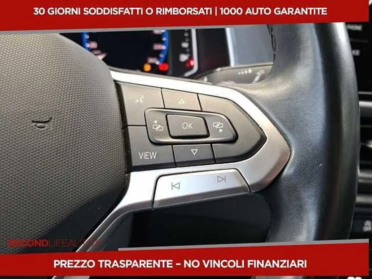 Volkswagen T-Roc usata a Chieti (12)