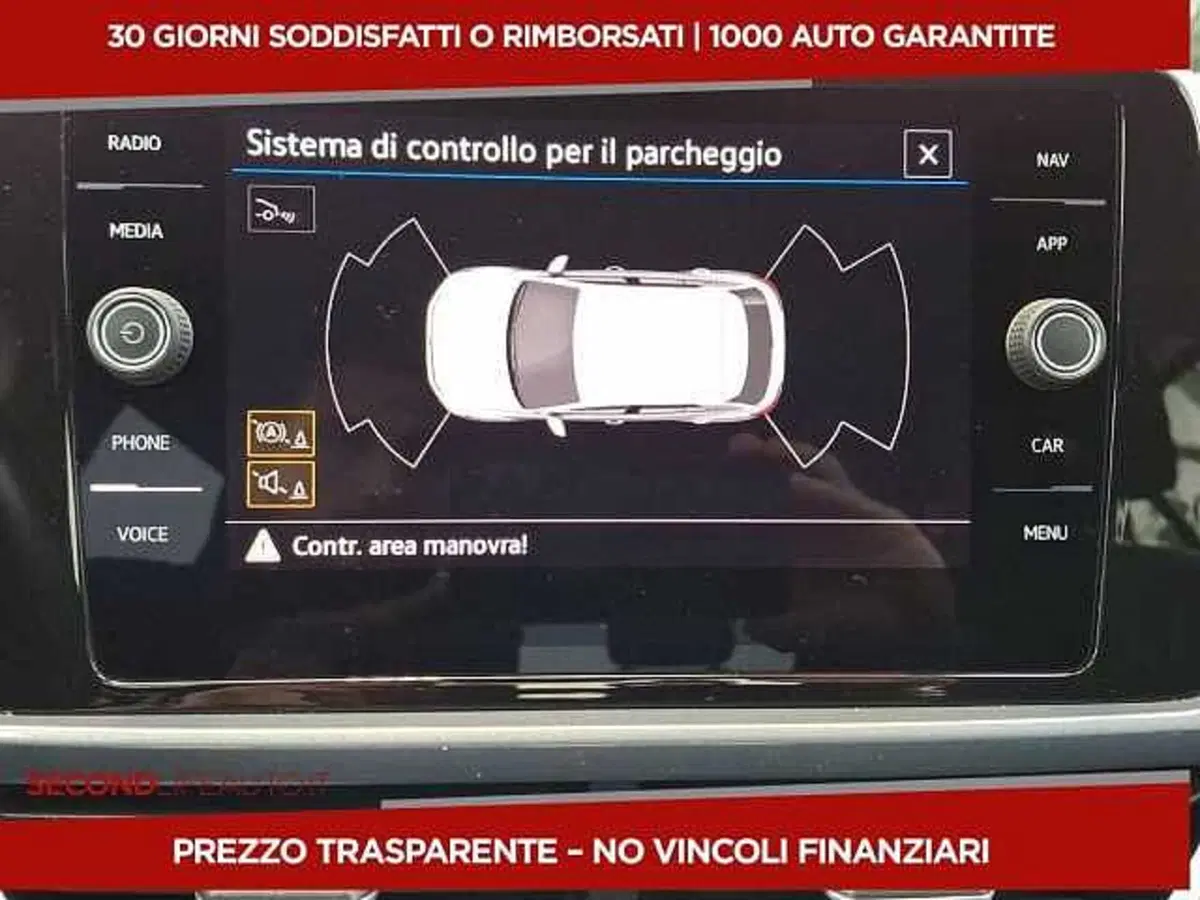 Volkswagen T-Roc usata a Chieti (16)