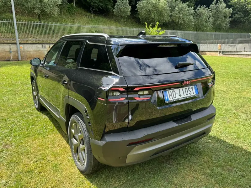 Jeep Compass nuova a Salerno (3)