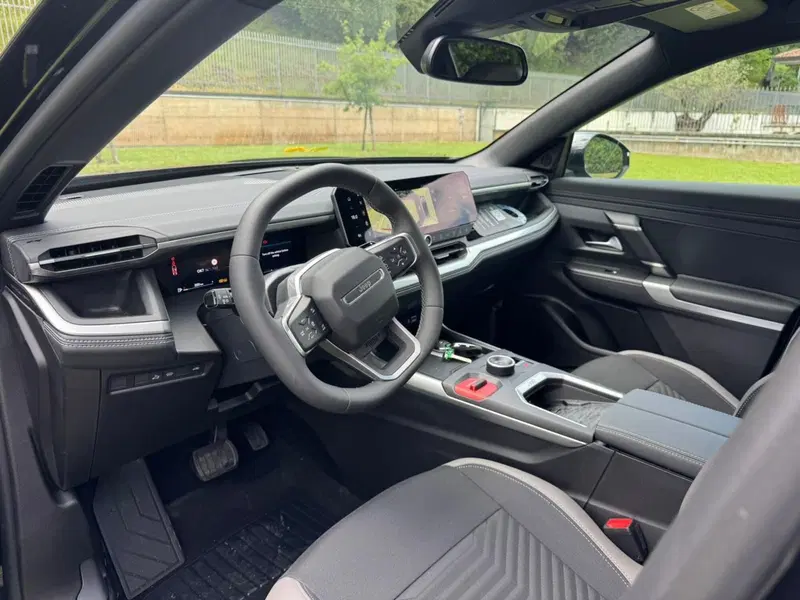 Jeep Compass nuova a Salerno (8)