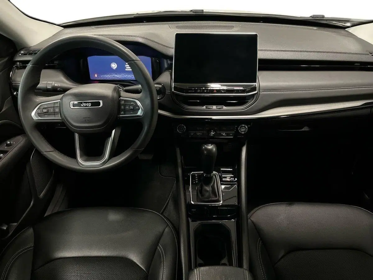 Jeep Compass usata a Prato (11)