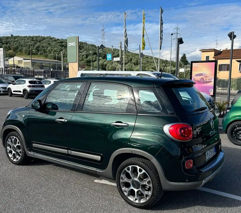 Fiat 500L usata a Roma (2)