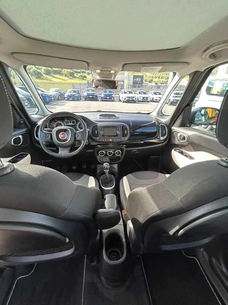 Fiat 500L usata a Roma (5)