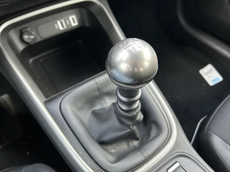 Jeep Avenger usata a Cuneo (20)