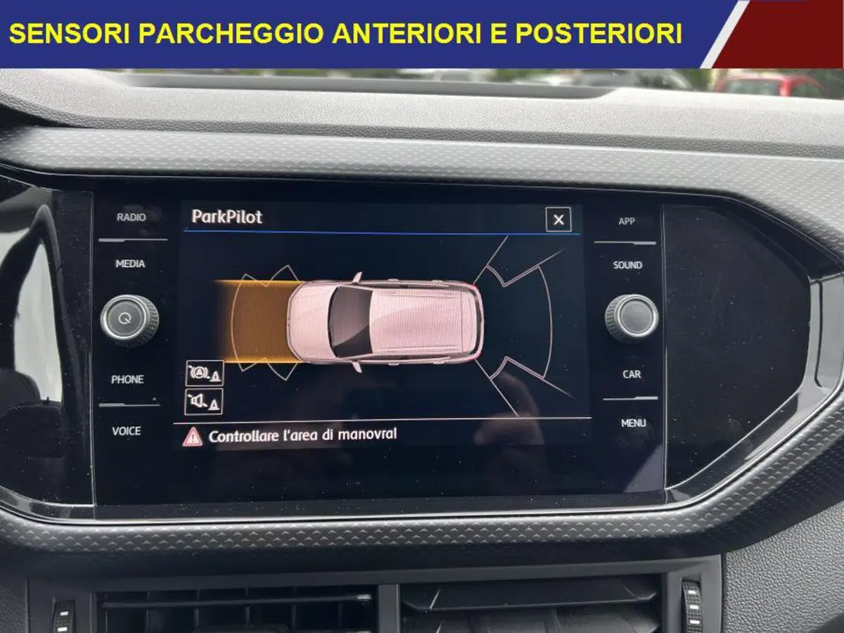 Volkswagen T-Cross usata a Cuneo (11)