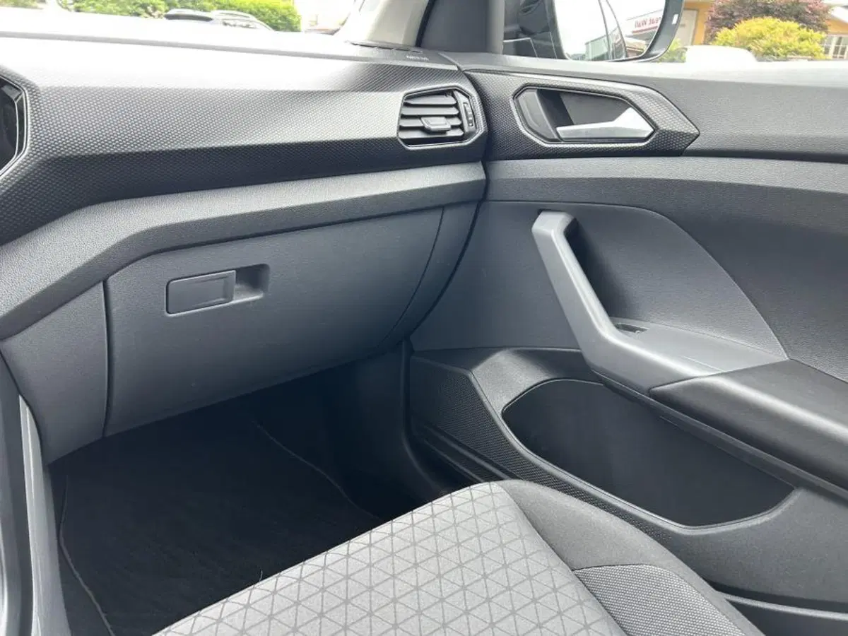 Volkswagen T-Cross usata a Cuneo (14)