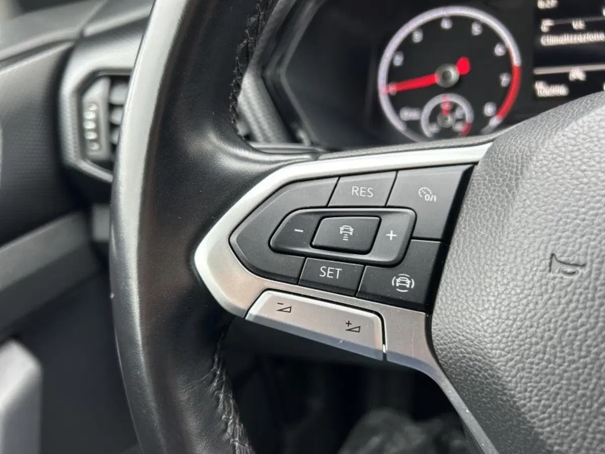 Volkswagen T-Cross usata a Cuneo (17)