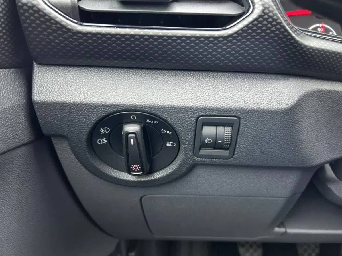 Volkswagen T-Cross usata a Cuneo (19)