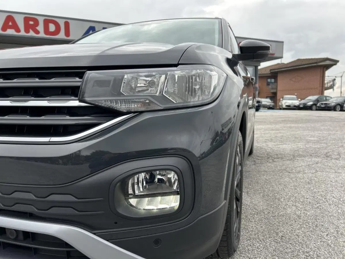 Volkswagen T-Cross usata a Cuneo (5)