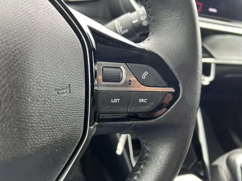 Peugeot 208 usata a Cuneo (18)