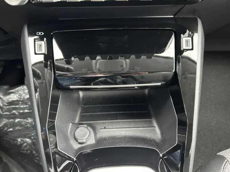 Peugeot 208 usata a Cuneo (20)