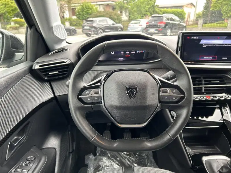 Peugeot 208 usata a Cuneo (9)