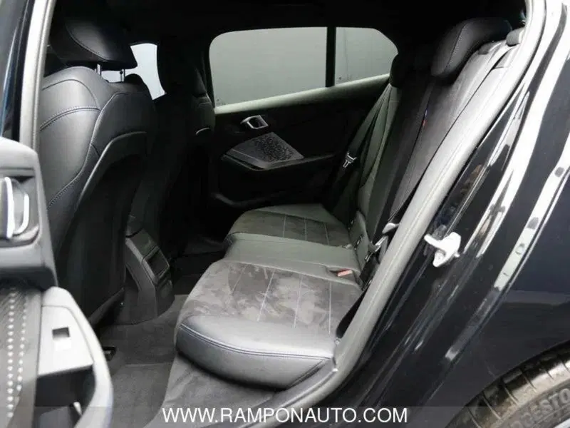 BMW Serie 1 5p. usata a Venezia (11)