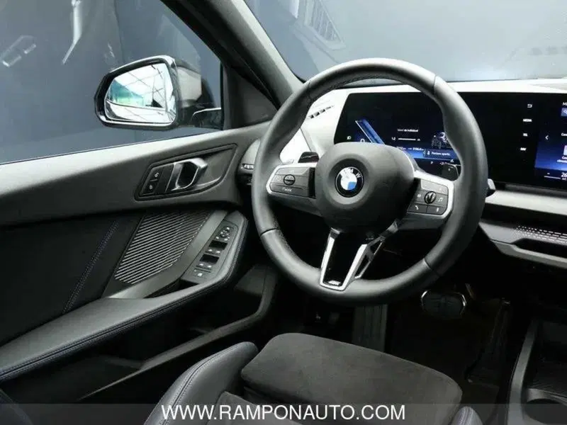 BMW Serie 1 5p. usata a Venezia (12)
