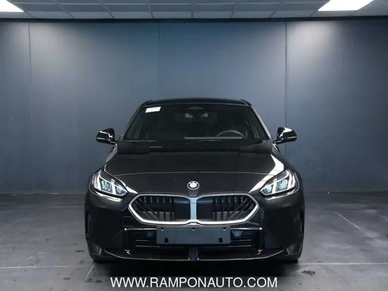 BMW Serie 1 5p. usata a Venezia (7)
