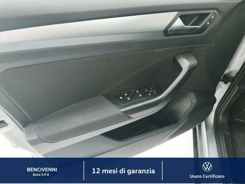 Volkswagen T-Roc usata a Catanzaro (16)