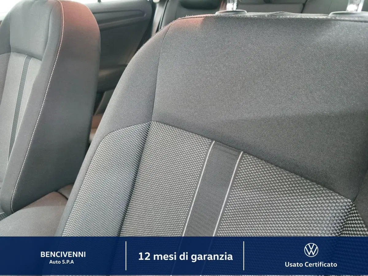 Volkswagen T-Roc usata a Catanzaro (18)