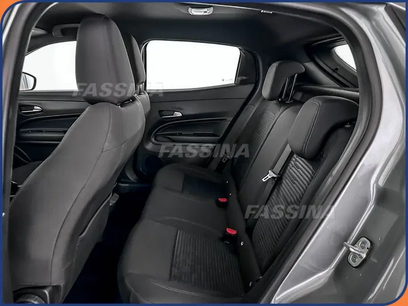 Alfa Romeo Junior usata a Milano (11)