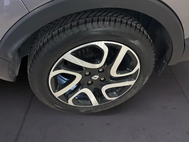 Renault Captur usata a Arezzo (11)