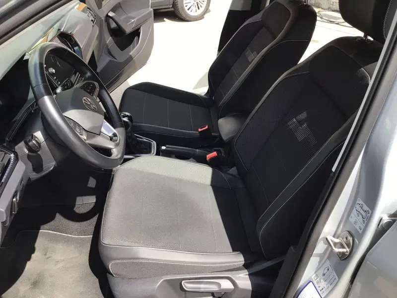 Volkswagen T-Cross usata a Genova (13)