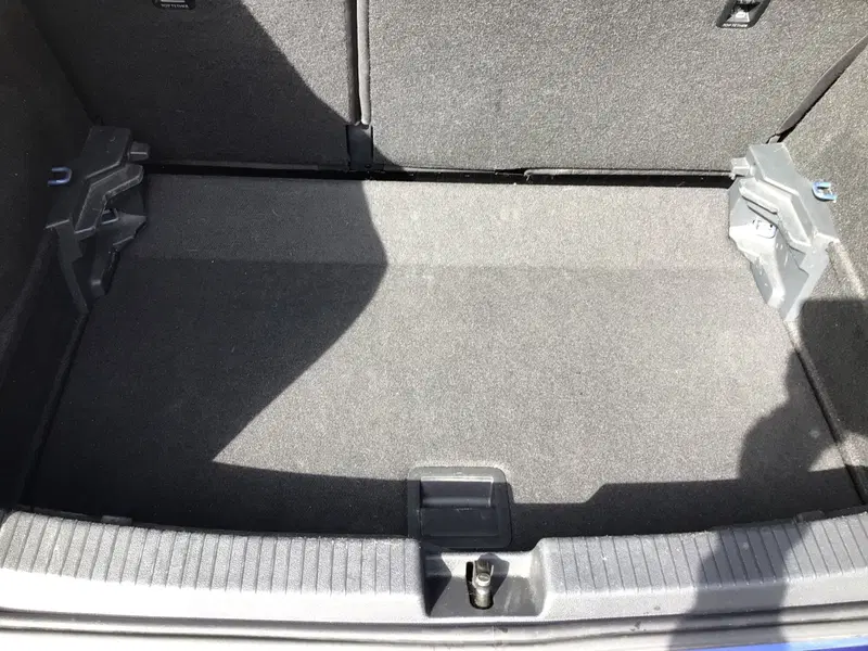 Volkswagen T-Cross usata a Genova (10)
