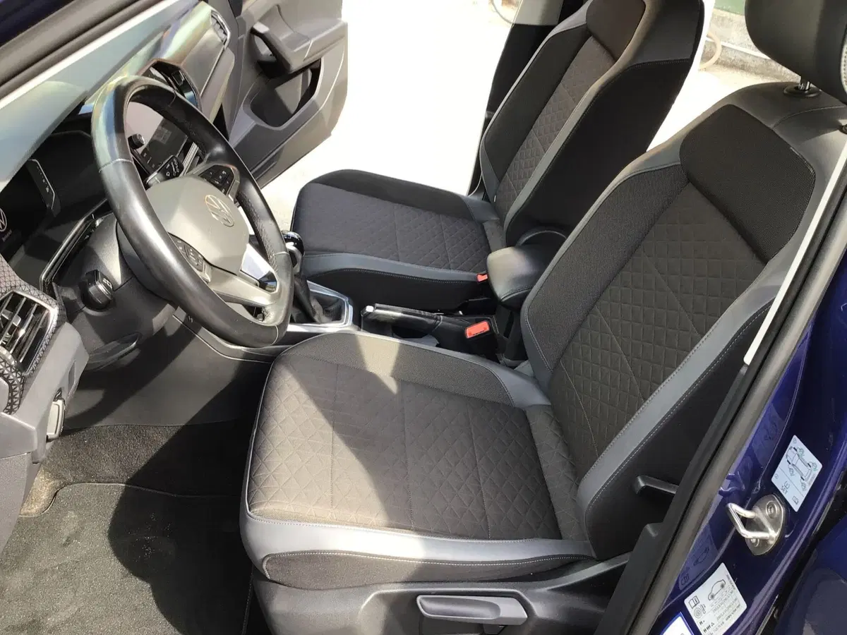 Volkswagen T-Cross usata a Genova (13)