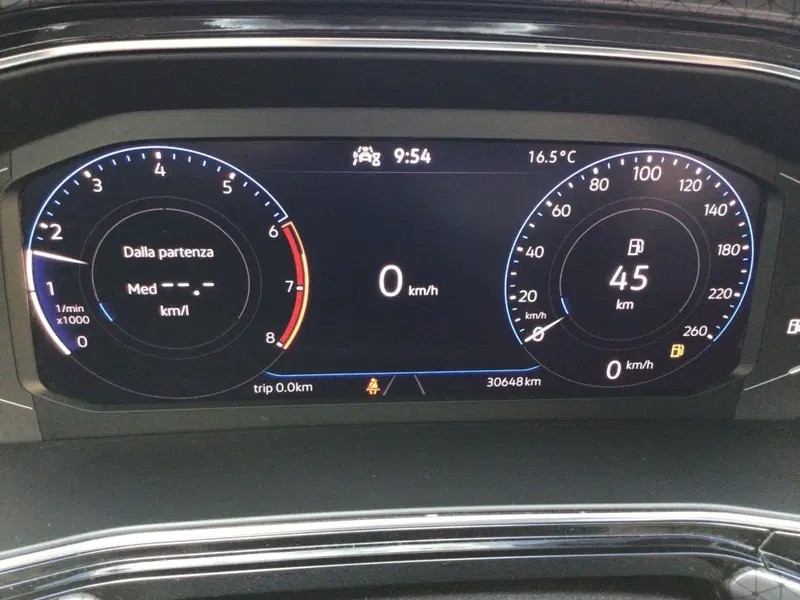 Volkswagen T-Cross usata a Genova (14)