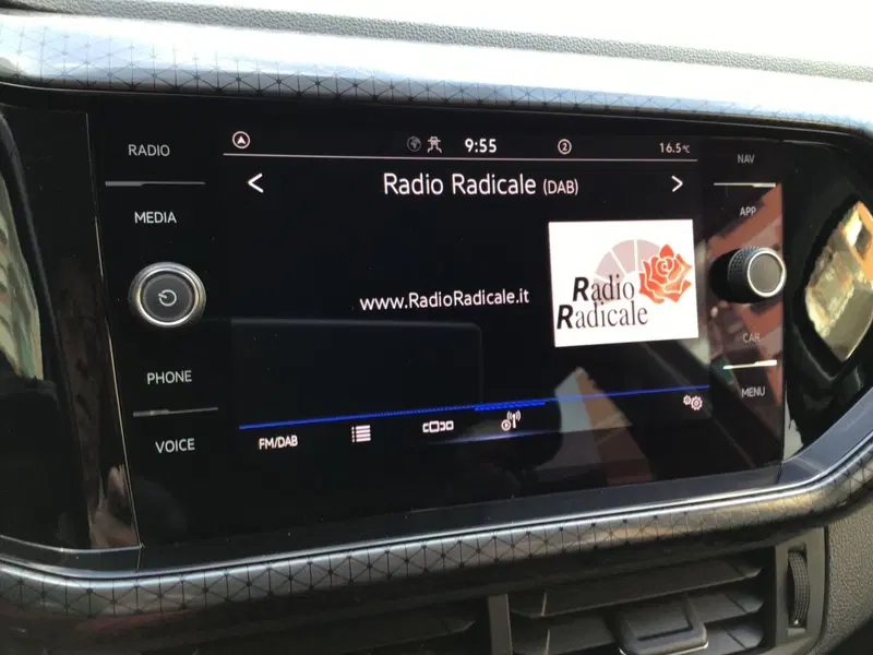 Volkswagen T-Cross usata a Genova (15)