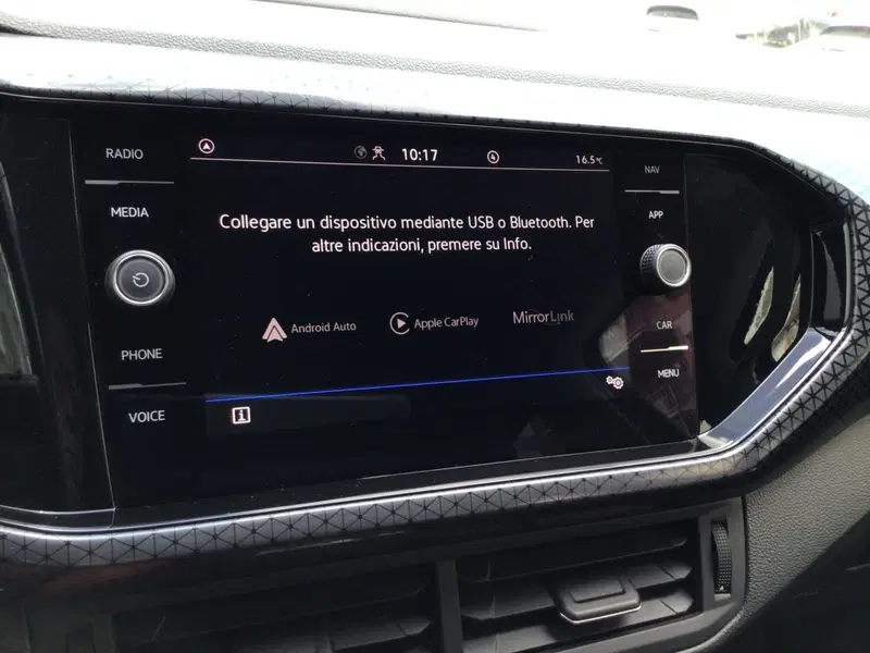 Volkswagen T-Cross usata a Genova (17)