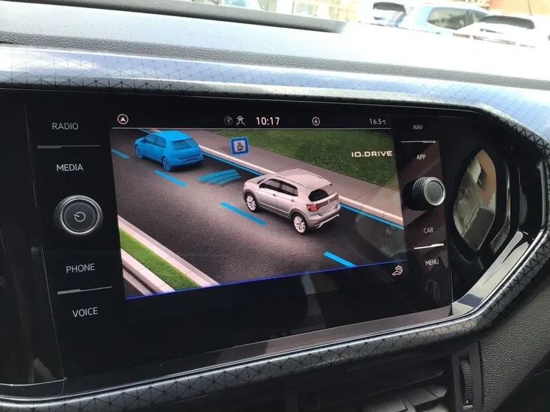Volkswagen T-Cross usata a Genova (18)