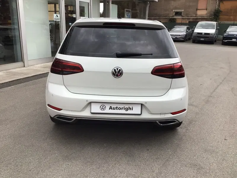 Volkswagen Golf usata a Genova (4)