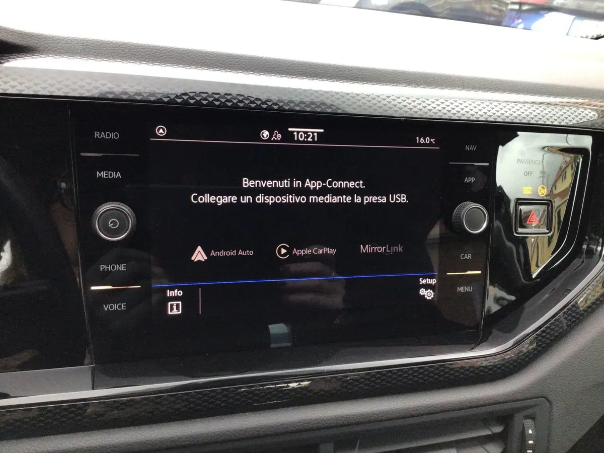 Volkswagen Polo usata a Genova (11)