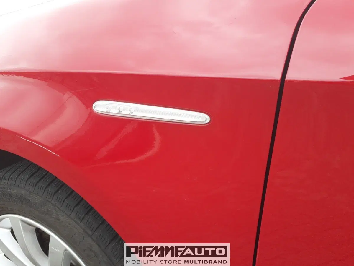Alfa Romeo Giulietta usata a Parma (18)