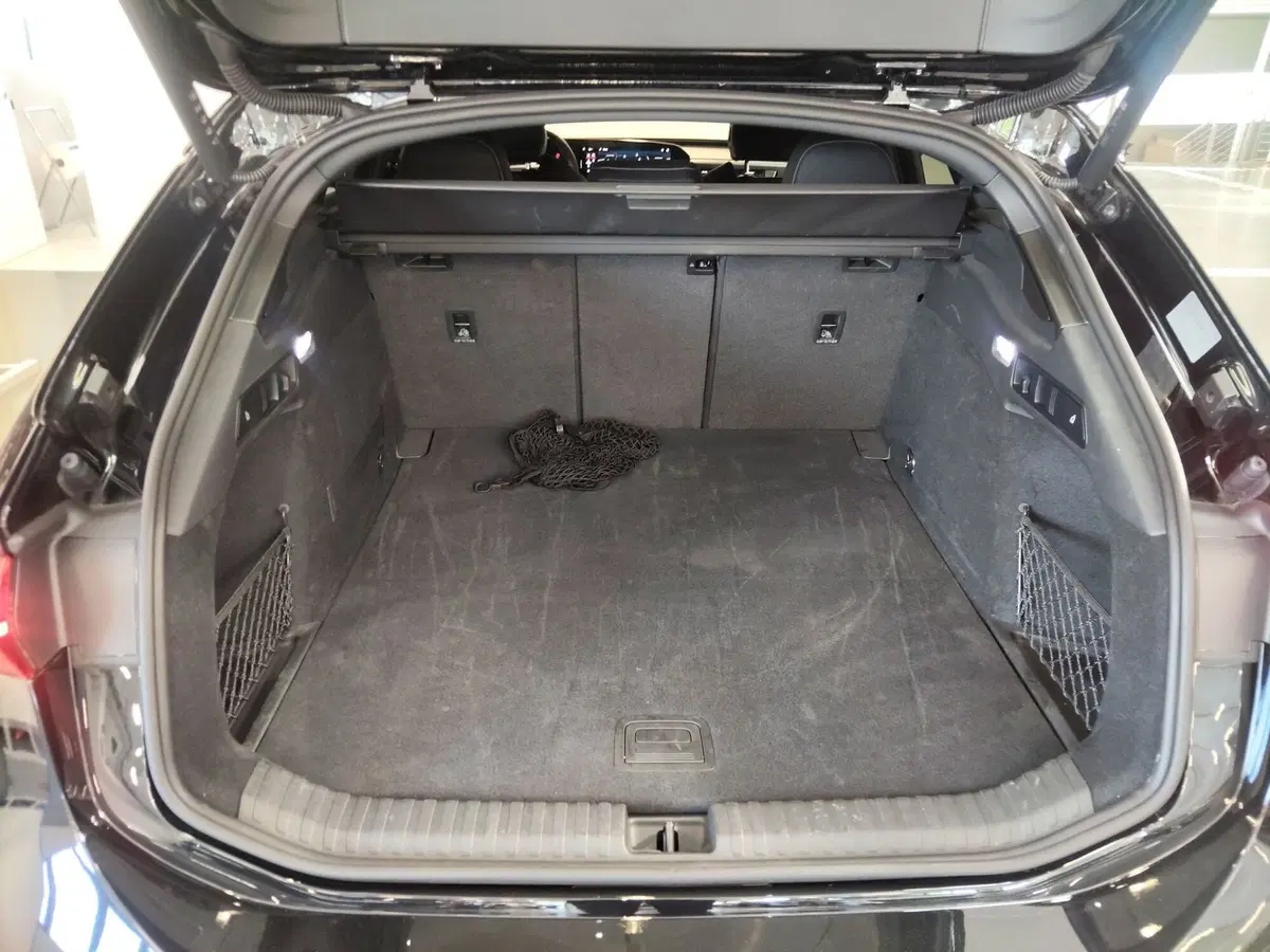 Audi A6 Avant e-Tron usata a Modena (17)