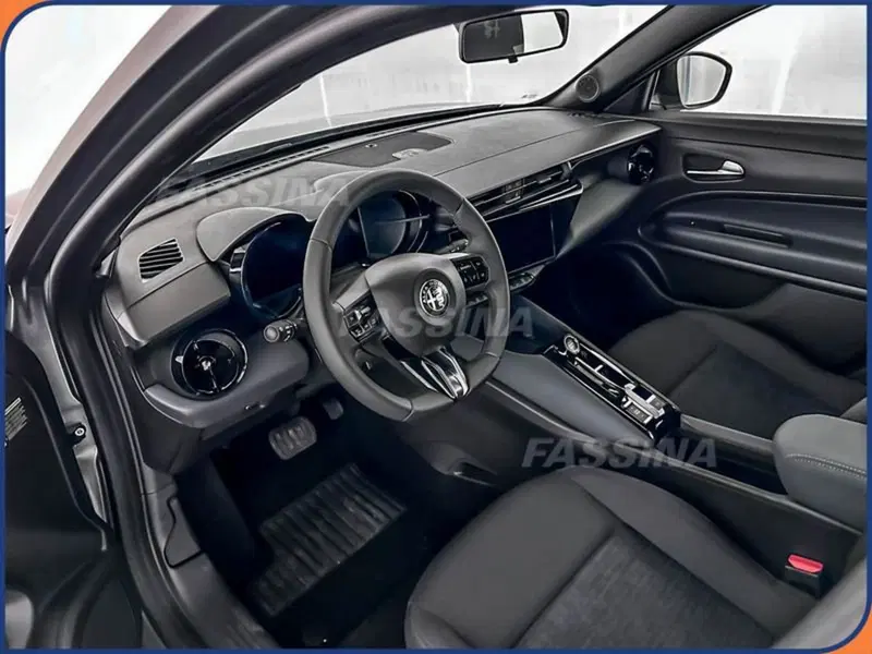 Alfa Romeo Junior usata a Milano (7)